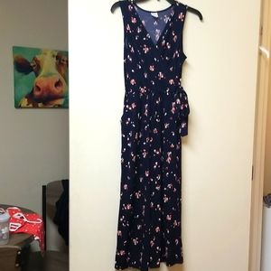 Kaileigh sleeveless floral jumpsuit, size S